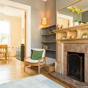 Apartment Classic Victorian House Sleeps 8 In East, Brighton
